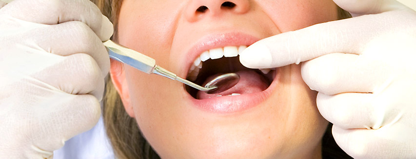 Prophylaxe-Behandlung beim Zahnarzt in Oldenburg